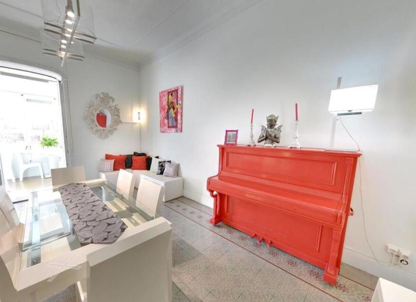 Dining room Photo