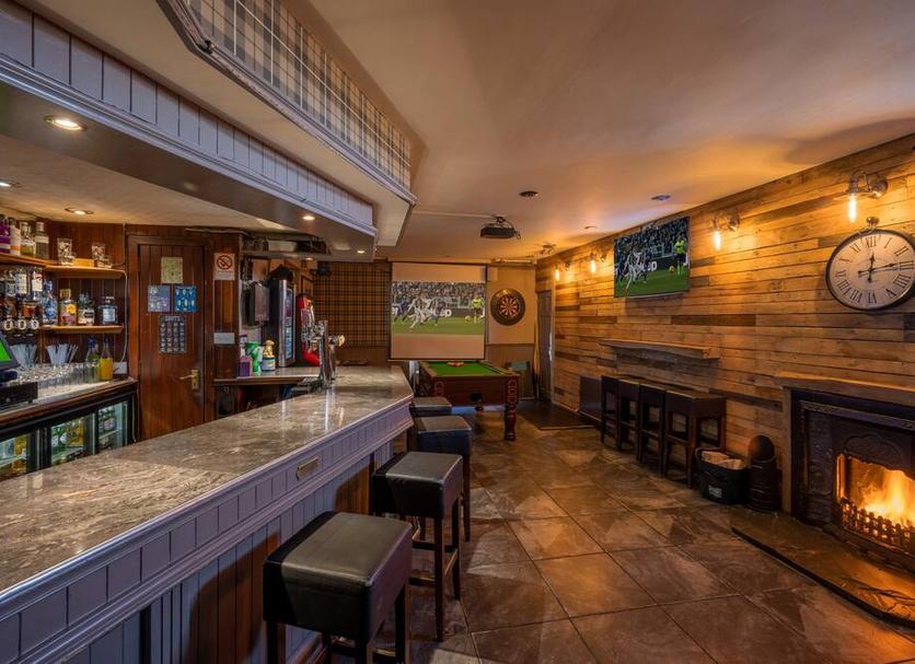 Bar Photo