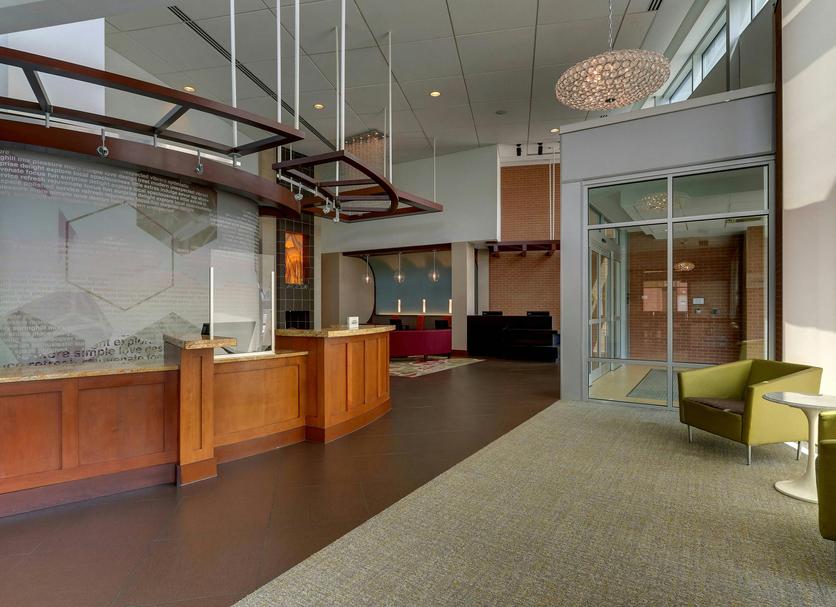 Front desk Photo