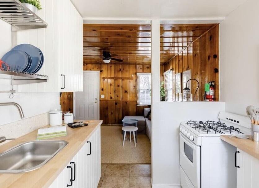 Kitchen Photo
