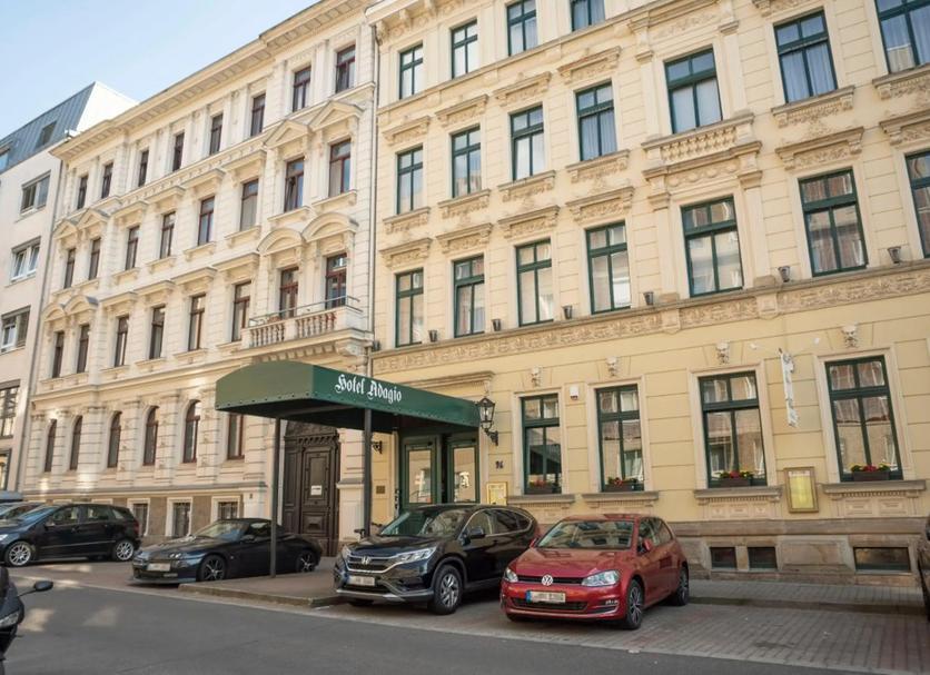 Building Photo