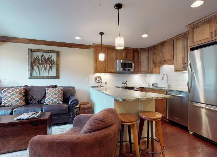 Kitchen Photo