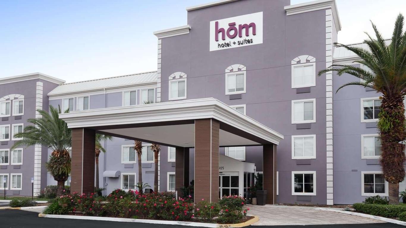 hom hotel + suites, Trademark Collection by Wyndham