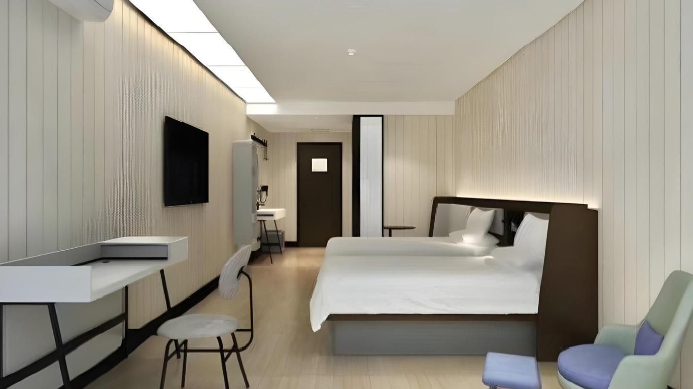 Hanting Hotel Nanchang Bayi Square Fuzhou Road