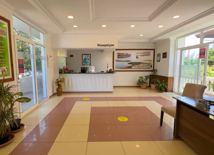 Front desk Photo