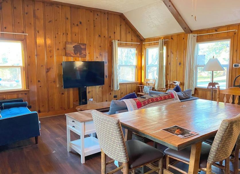 Dining room Photo