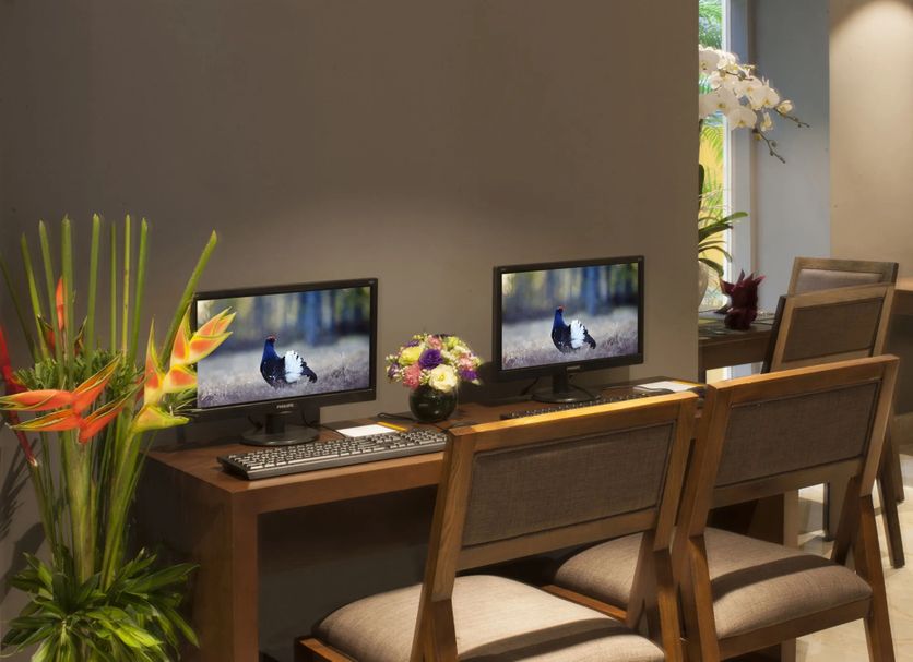 Business centre Photo