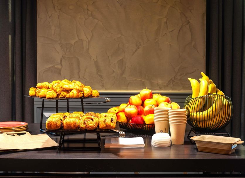 Buffet Photo