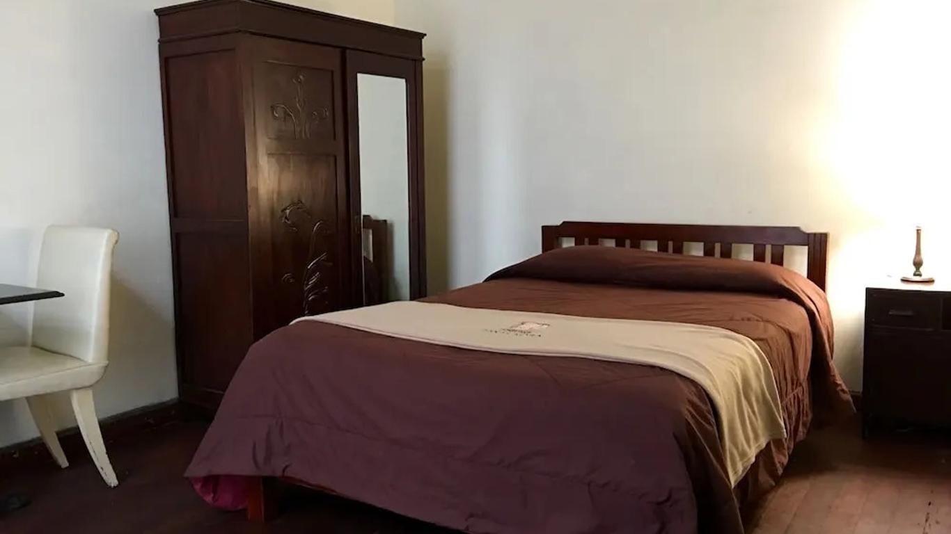 Hospedaje Santa Rosa- Centro Histórico