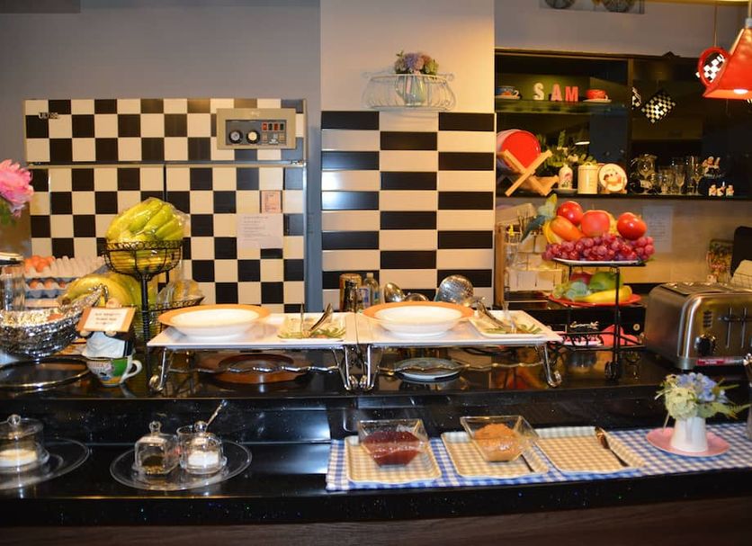 Buffet Photo