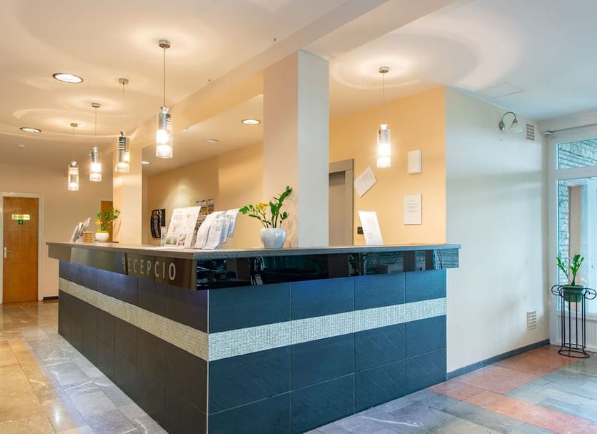Front desk Photo