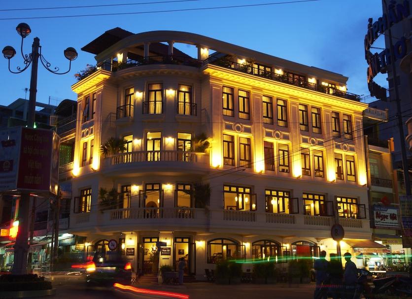 Building Photo