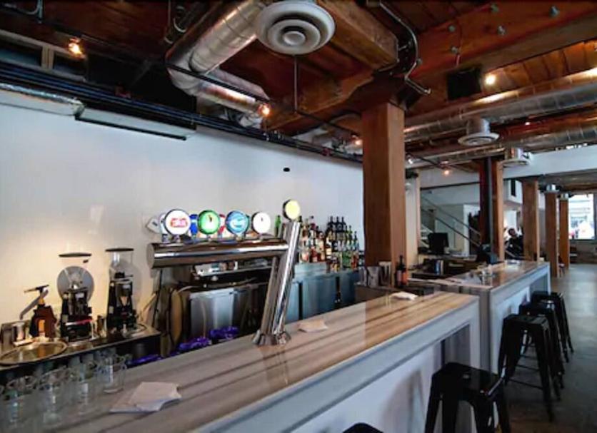 Bar Photo