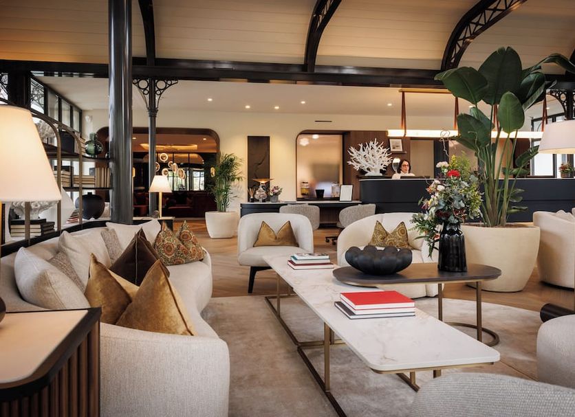Lounge Photo