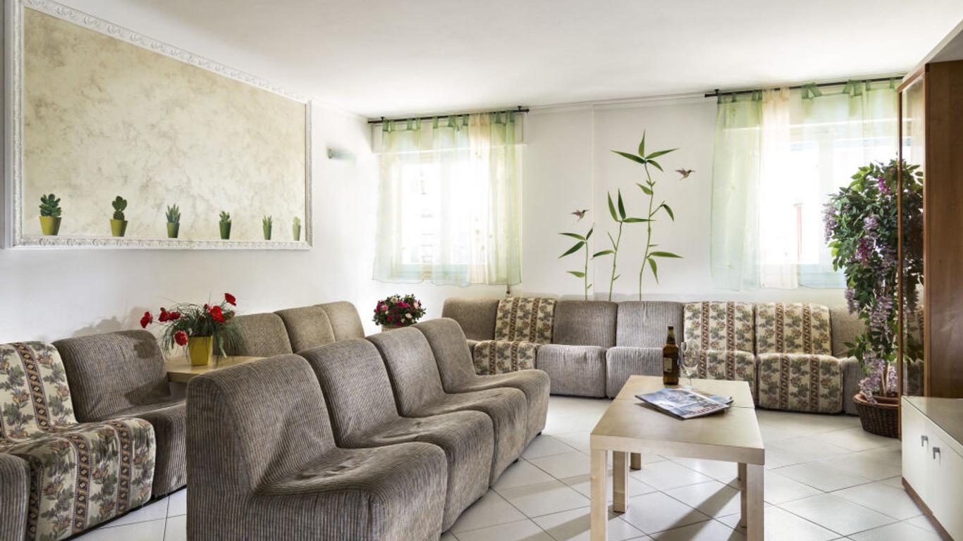 Hotel Sandra