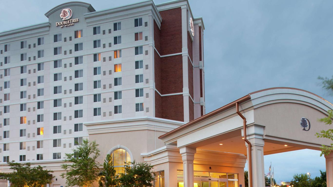 DoubleTree by Hilton Greensboro
