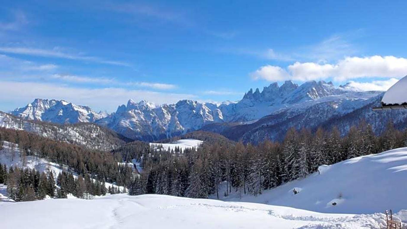 Belvedere Dolomites Flower Hotel