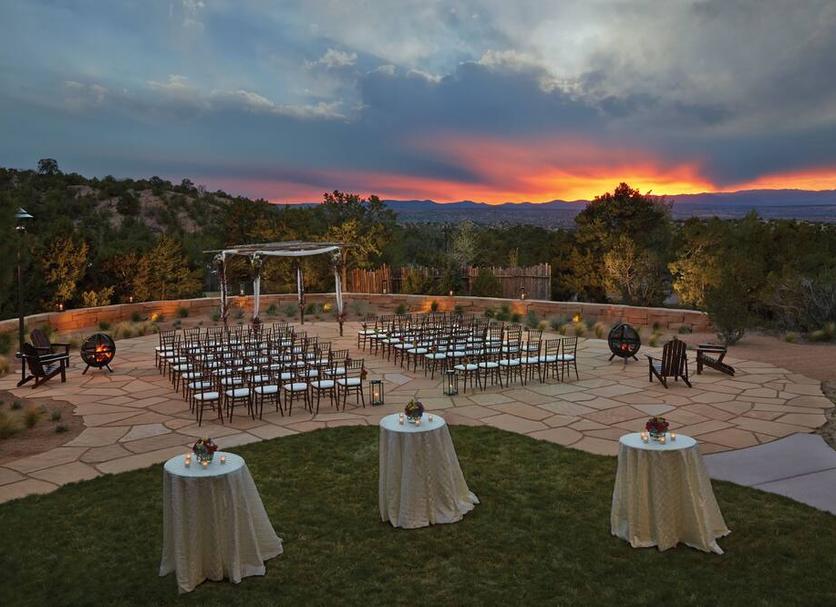 Banquet hall Photo