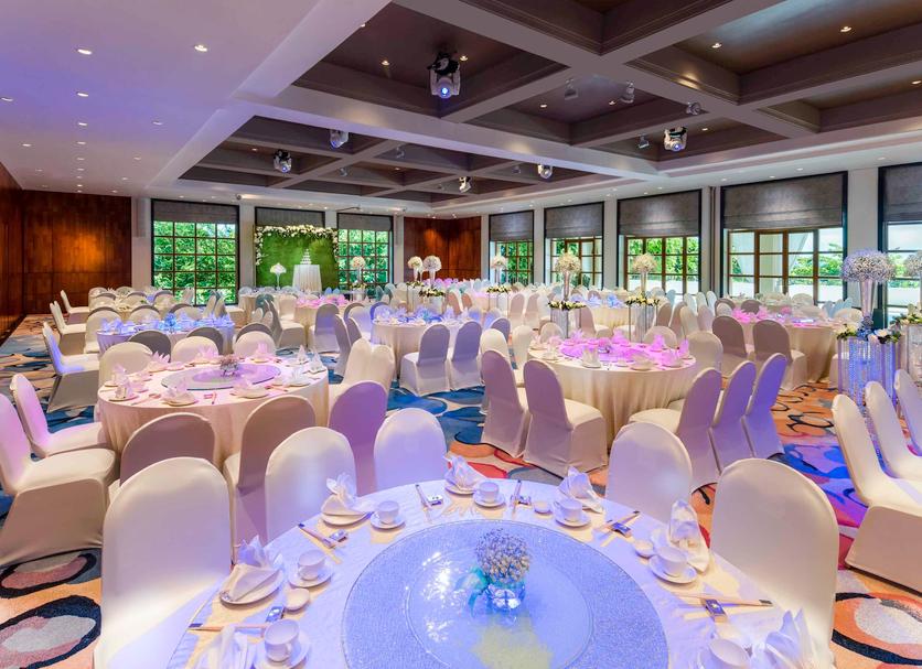 Banquet hall Photo