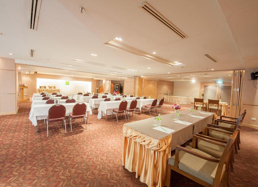 Banquet hall Photo