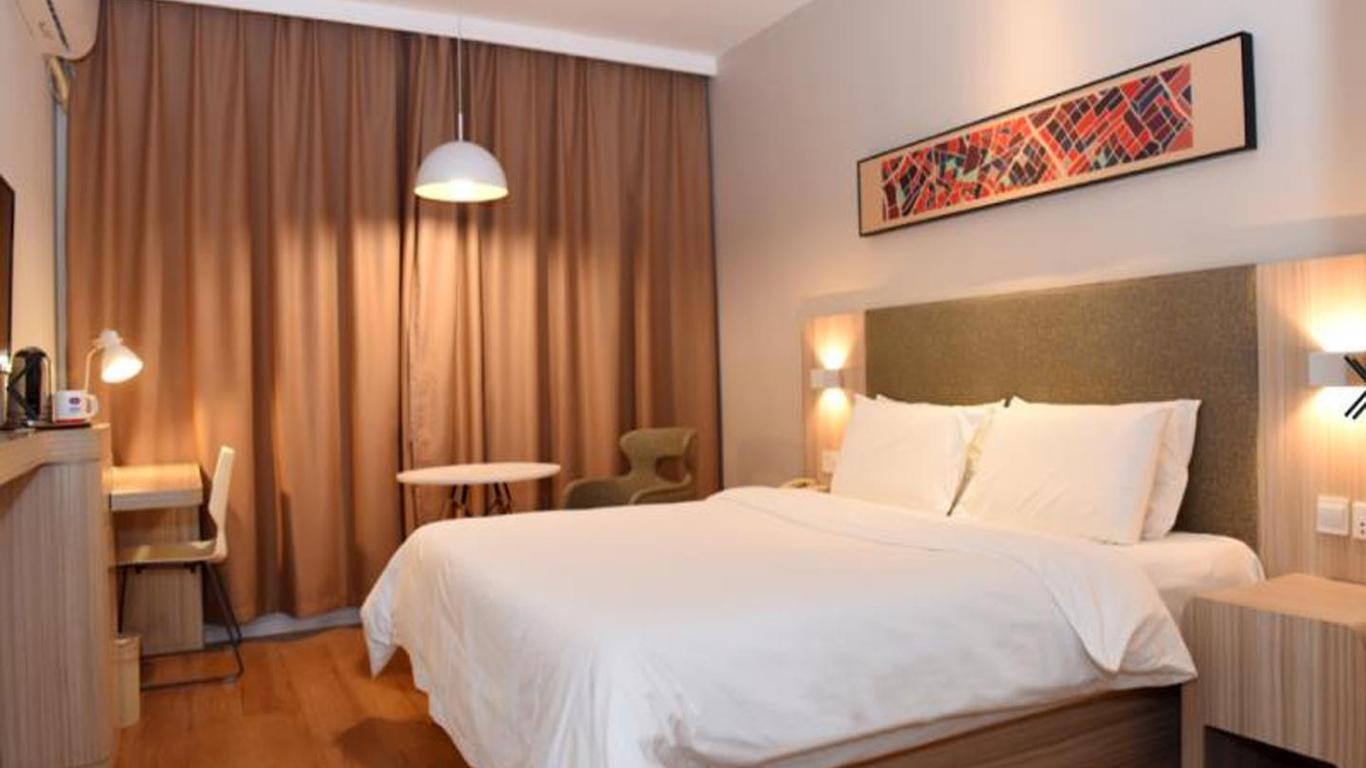 Hanting Hotel Nantong Yongxing