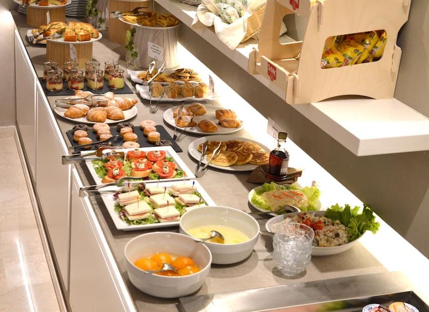 Buffet Photo