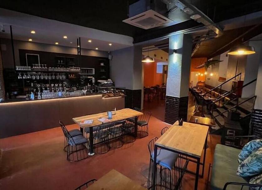 Bar Photo