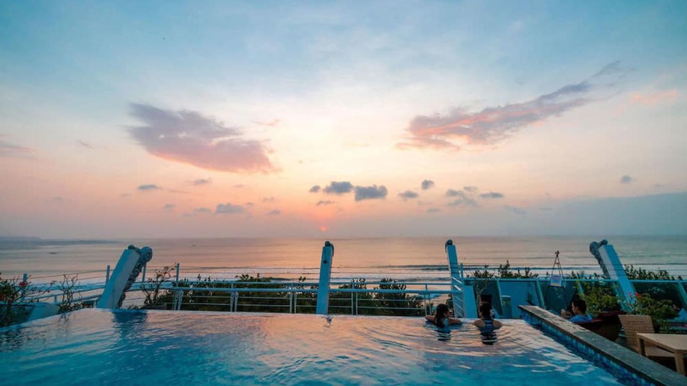 Kutabex Beach Front Hotel