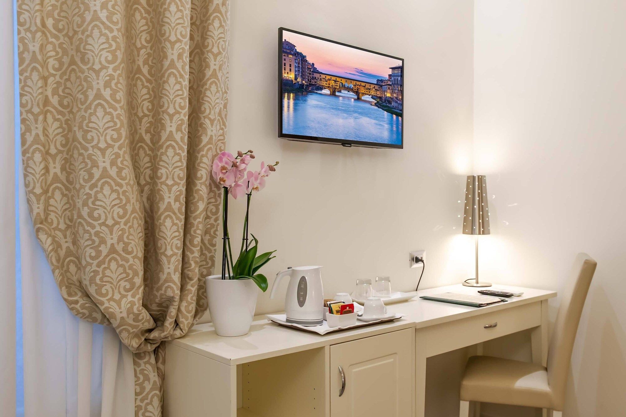 Room amenity
