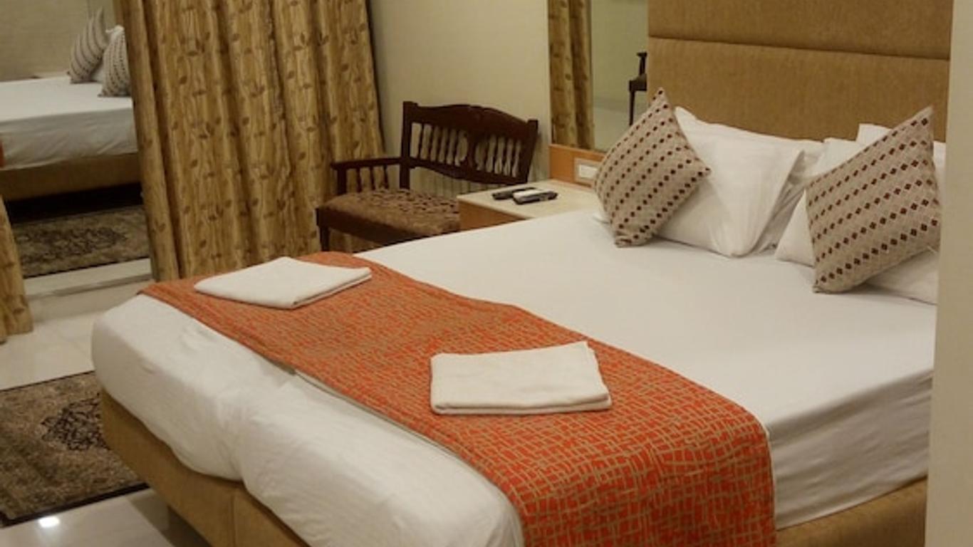 Bentley Hotel Churchgate