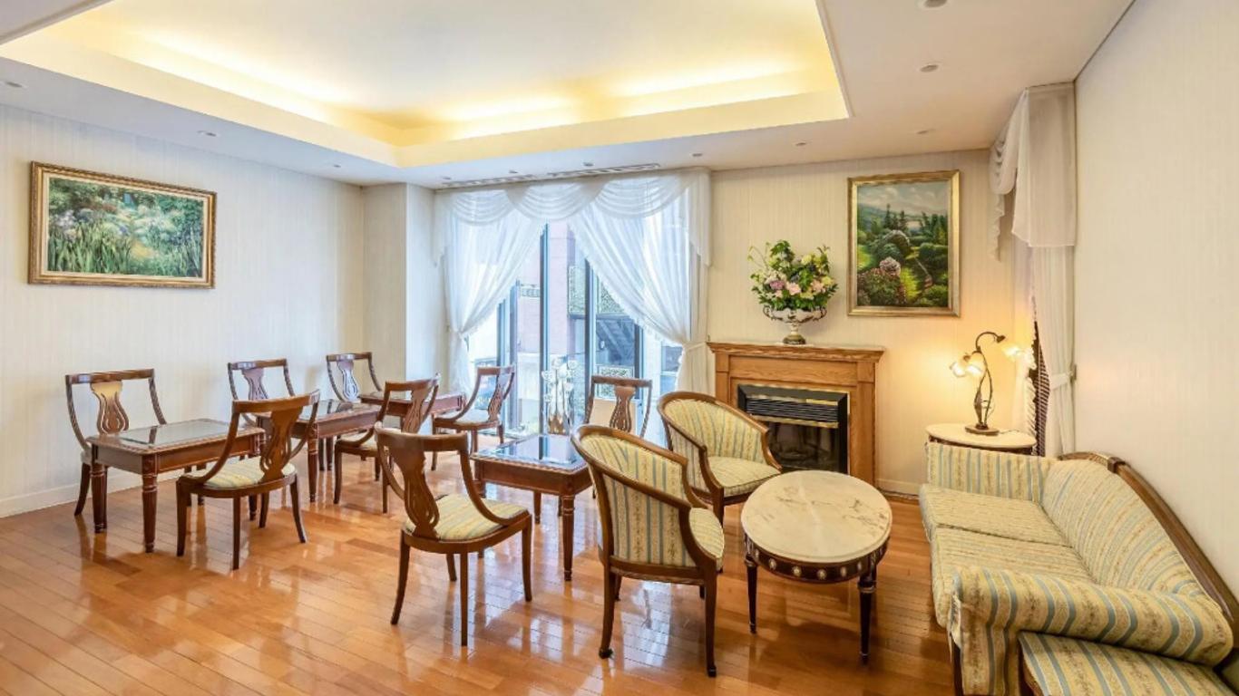 Ginza Bellevue Hotel