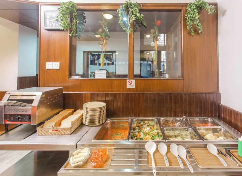 Buffet Photo