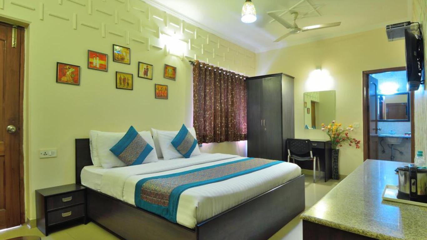 Hotel Persona International