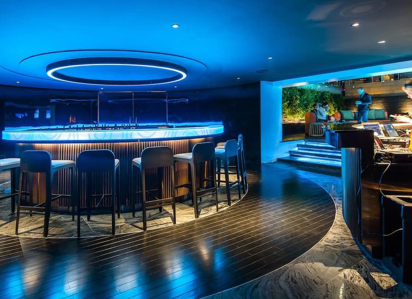 Bar Photo