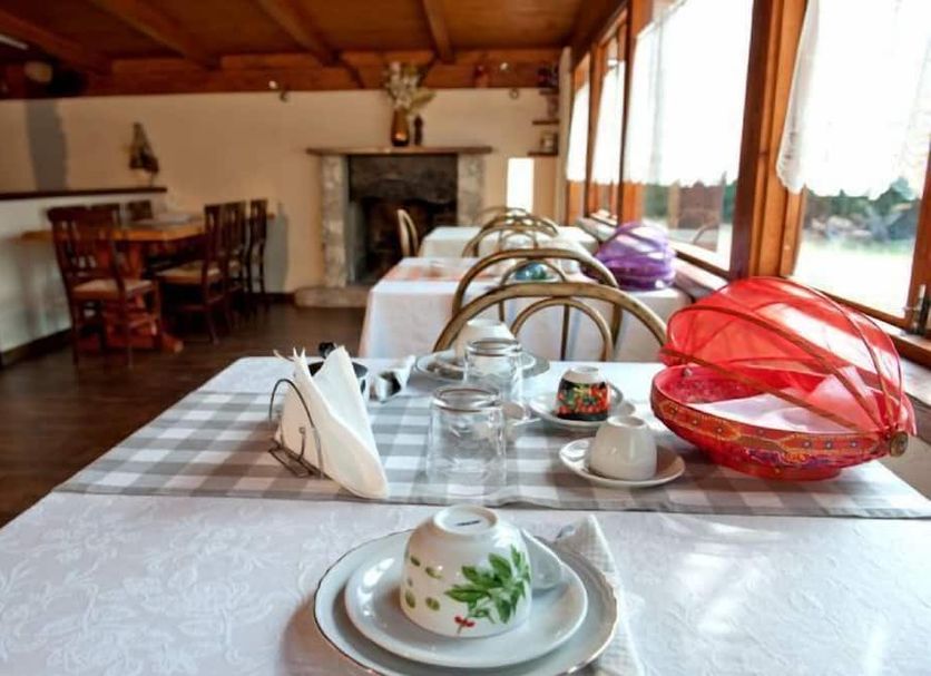 Dining room Photo