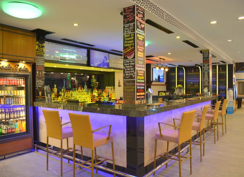 Bar Photo