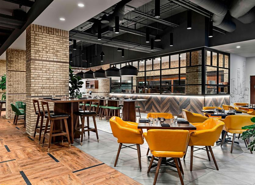 Restaurant Photo