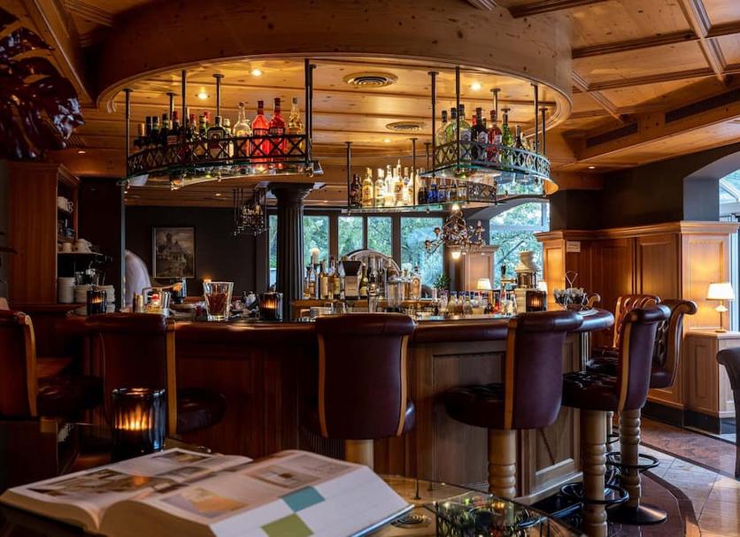 Bar Photo