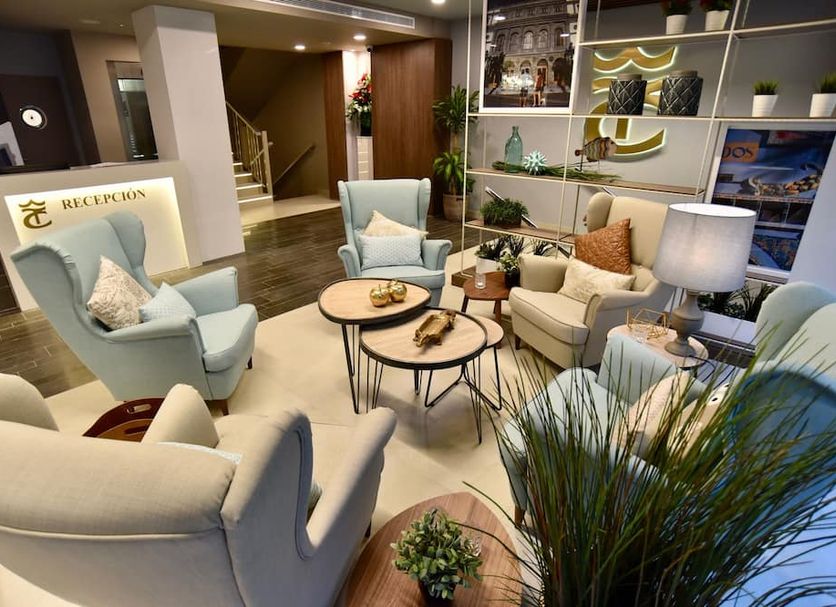 Lounge Photo