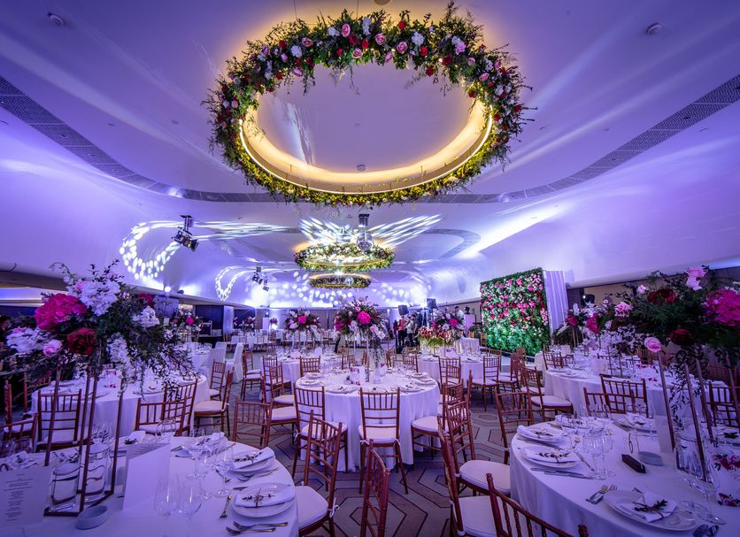 Banquet hall Photo