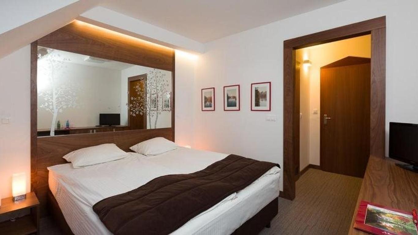 Hotel Meridian