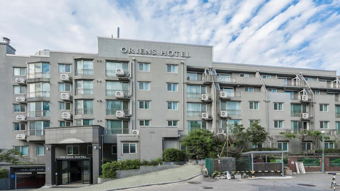 Oriens Hotel & Residences Myeongdong