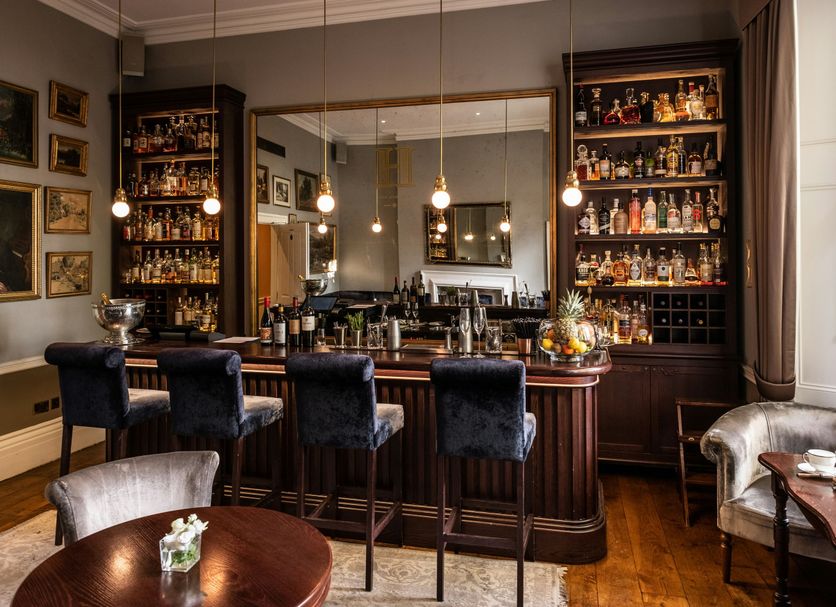 Bar Photo