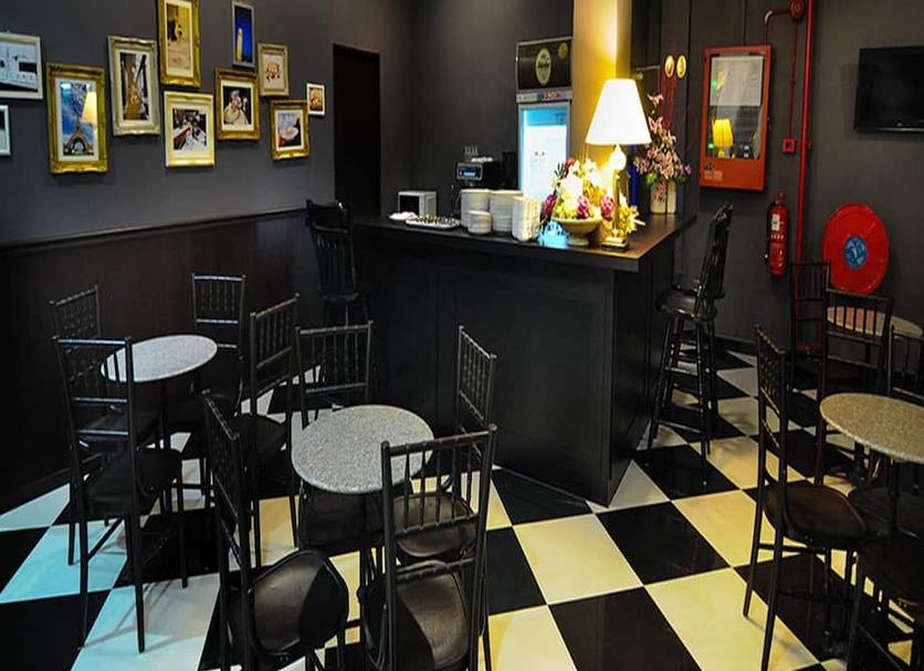 Bar Photo