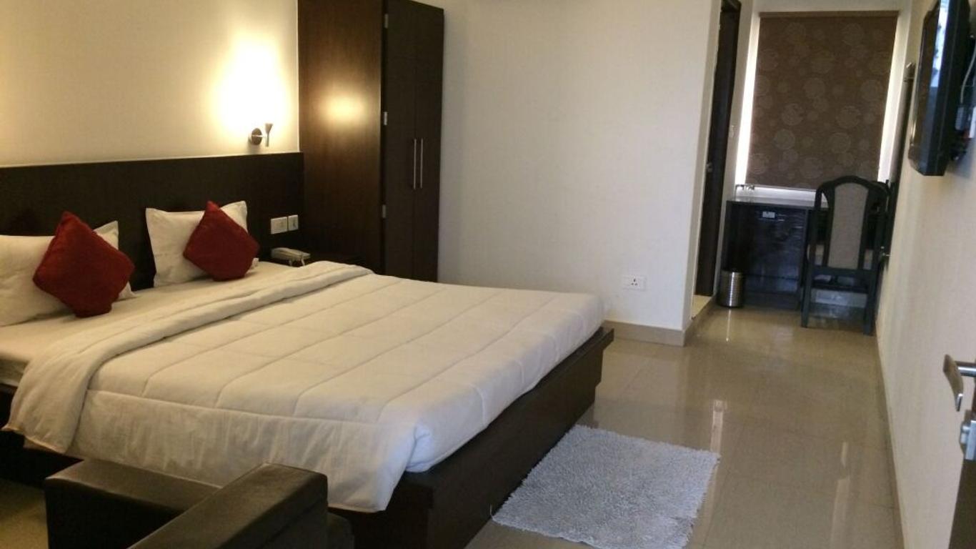 Hotel Love Kush