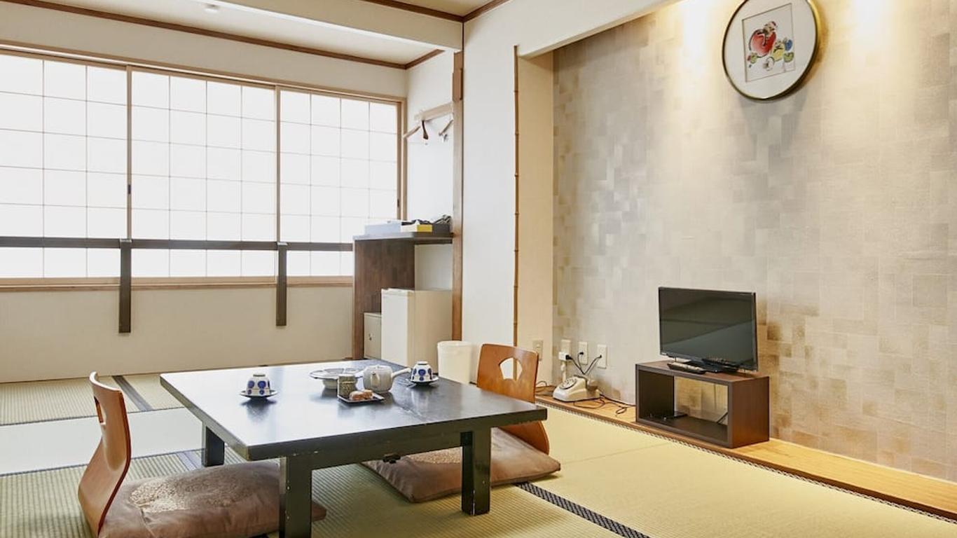 Hifumi Ryokan Kyoto Station