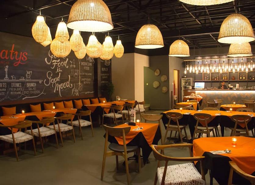 Restaurant Photo
