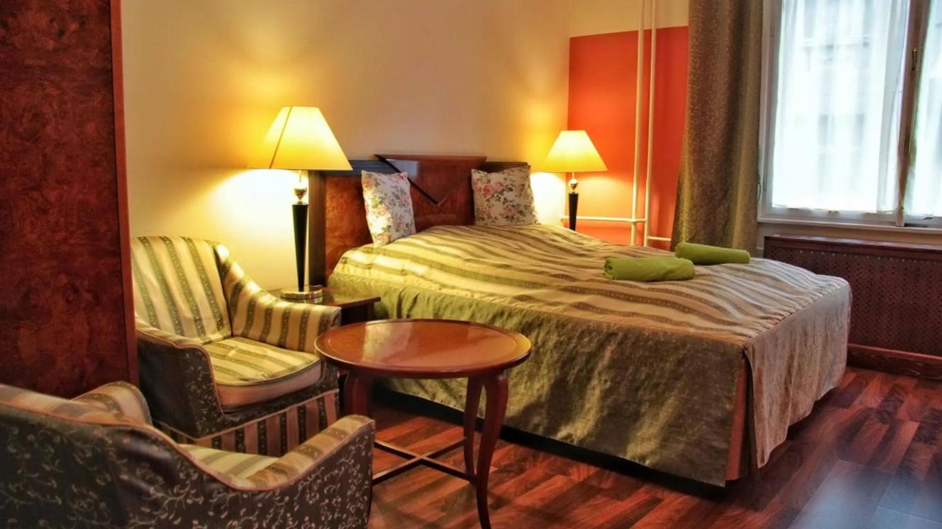 Evergreen Budapest Guest House