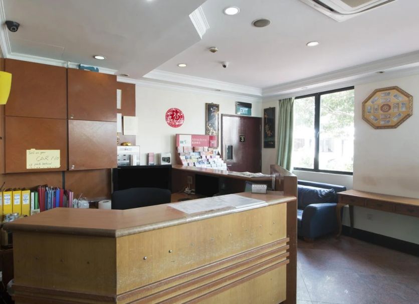 Front desk Photo