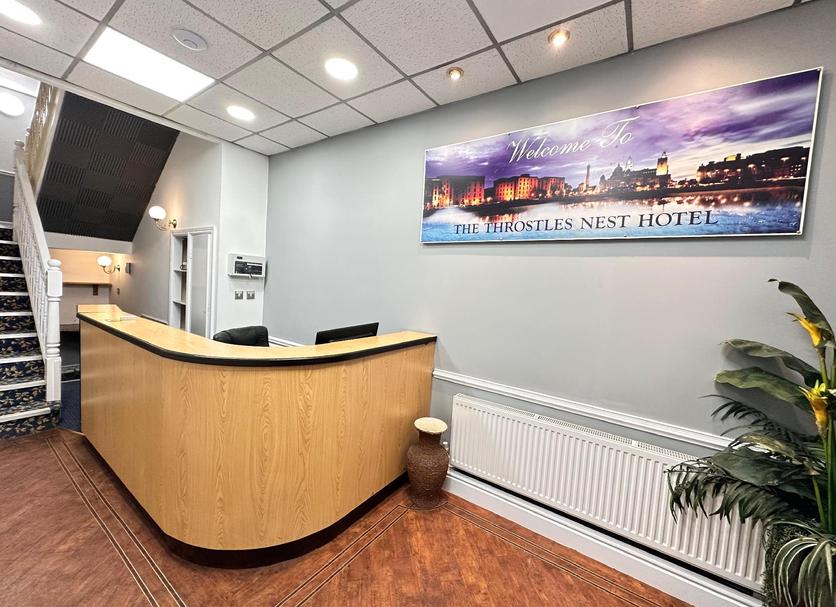 Front desk Photo